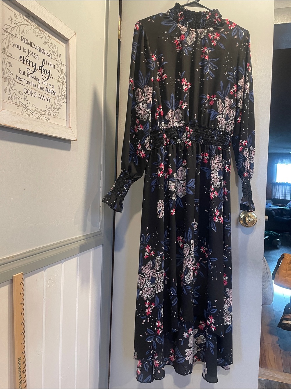 Nanette Lepore Black Floral Long-Sleeve Smocked asymmetrical dress size 8